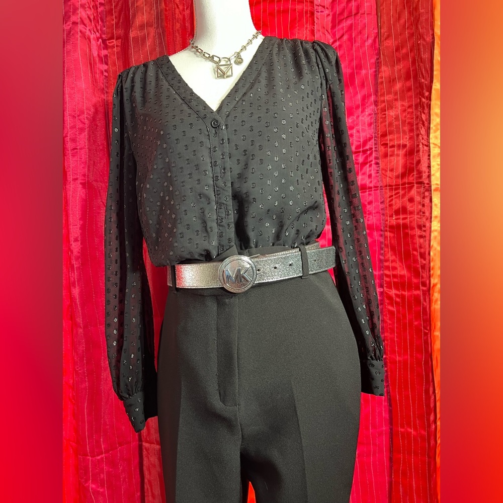 Michael Kors Amazing long sleeve jumpsuit.Elegant with beautiful design. M 10